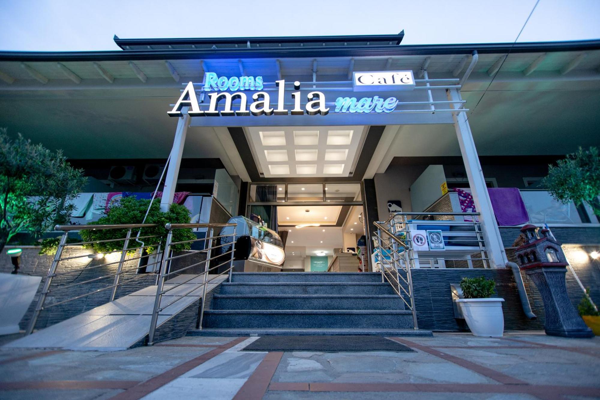 Amalia Mare Sea View Apartment เนอาวรัสนา ภายนอก รูปภาพ