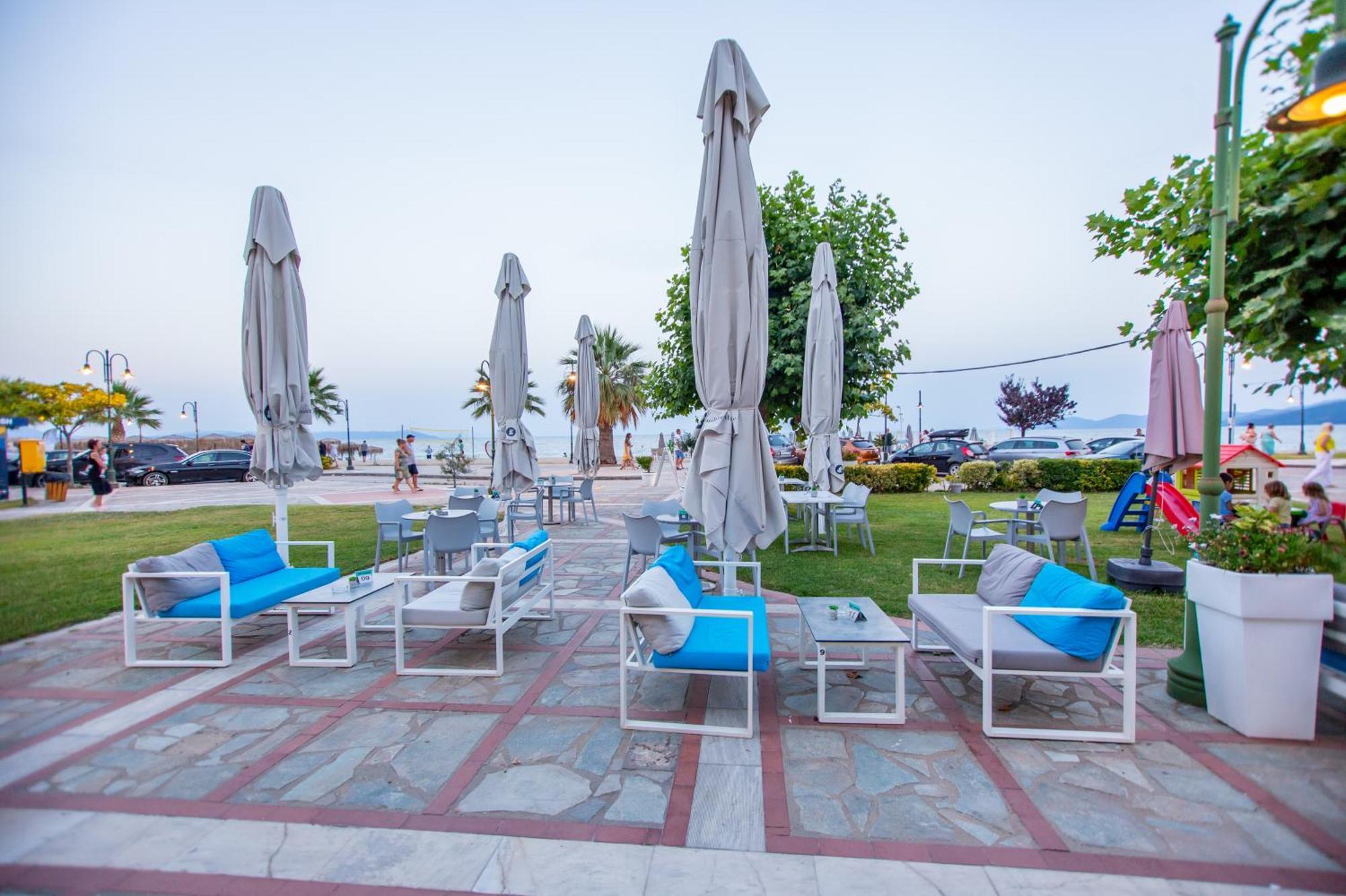 Amalia Mare Sea View Apartment เนอาวรัสนา ภายนอก รูปภาพ