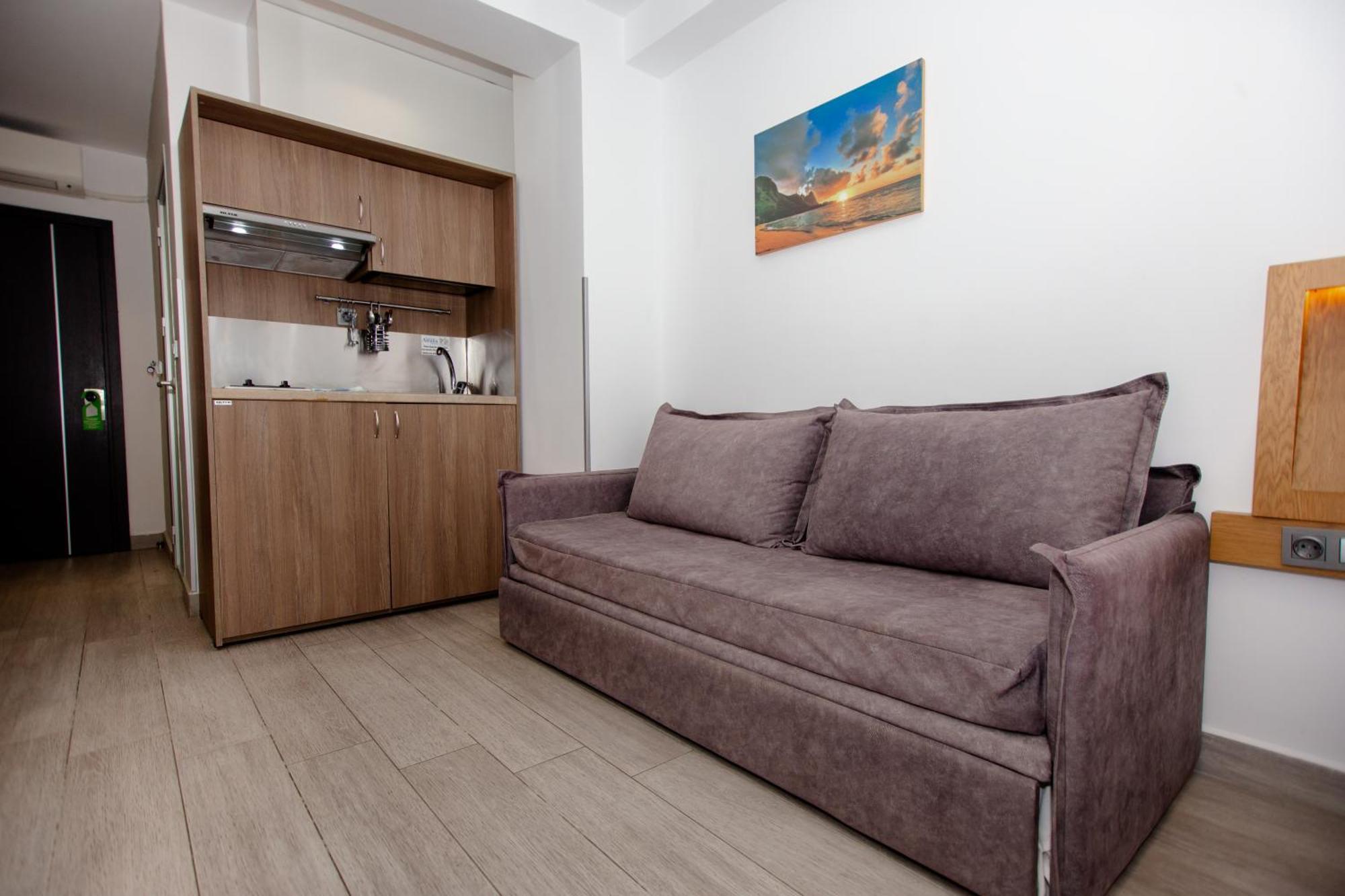 Amalia Mare Sea View Apartment เนอาวรัสนา ภายนอก รูปภาพ