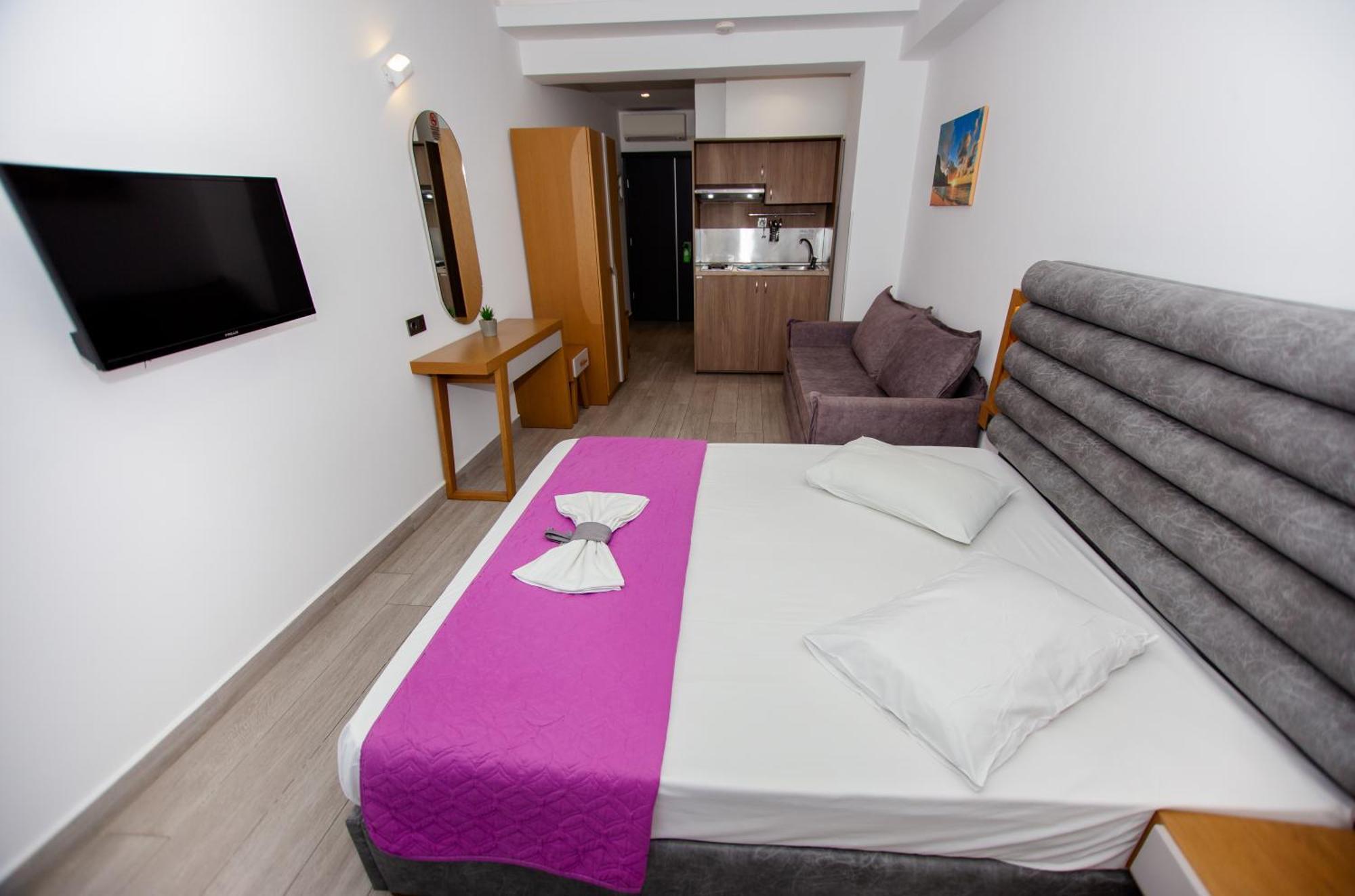 Amalia Mare Sea View Apartment เนอาวรัสนา ภายนอก รูปภาพ